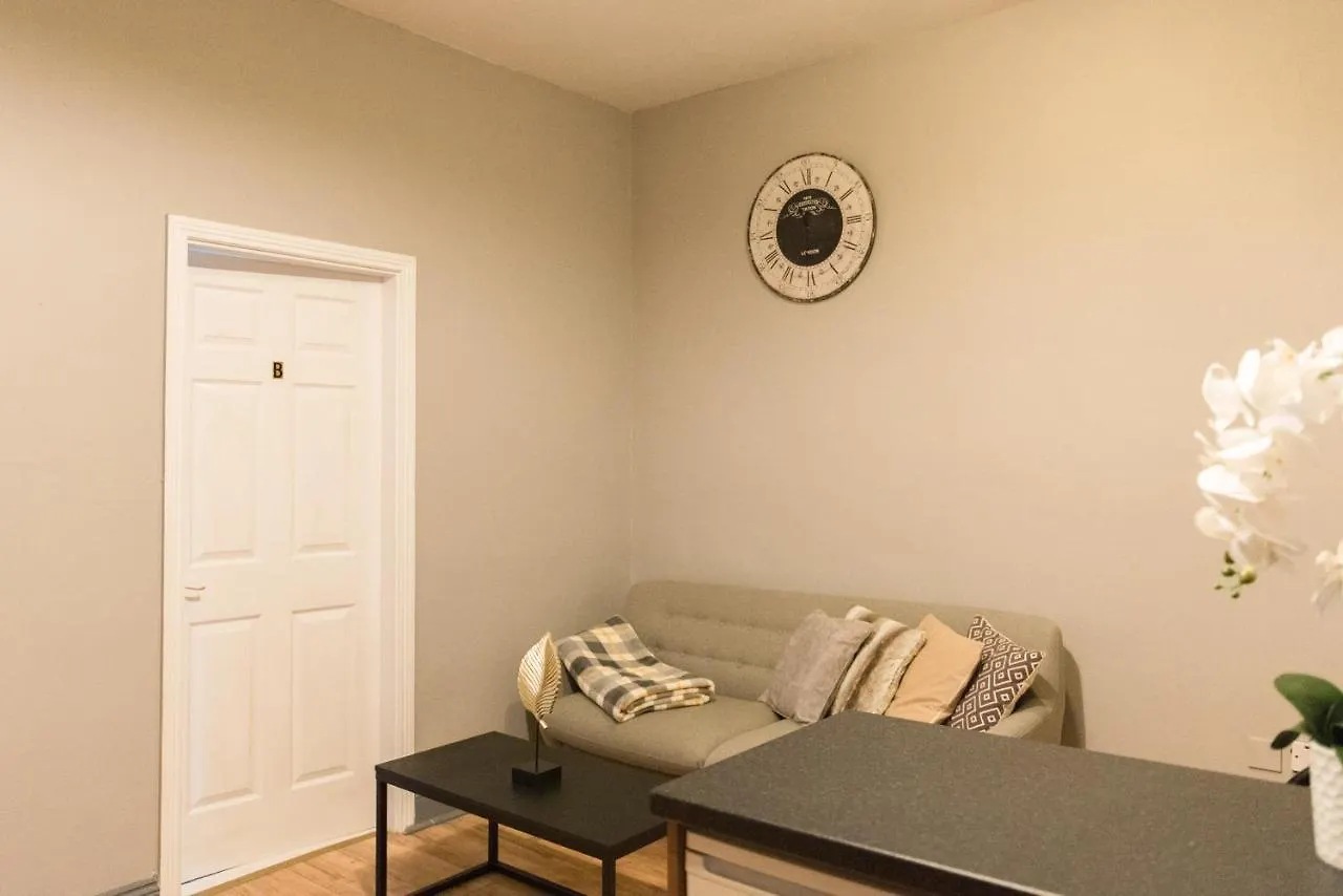 Cork City Centre Self Catering Apartments 0*,  Irlanda